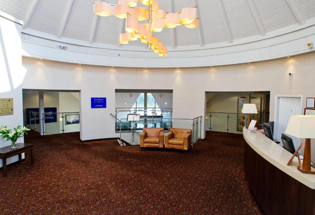 Reading Lake Hotel Екстер'єр фото